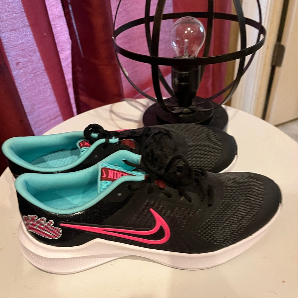 Nike Black and Pink Sneakers with Teal Interior